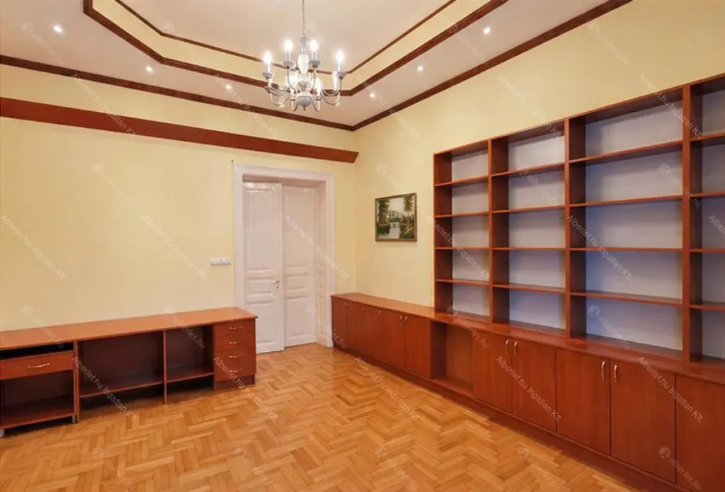 Kiadó albérlet 650000 Ft/hó áron: Budapest, VII. kerület  Baross tér. Mérete: 117 nm, 3 szobás | Alberlet.hu - 6708429