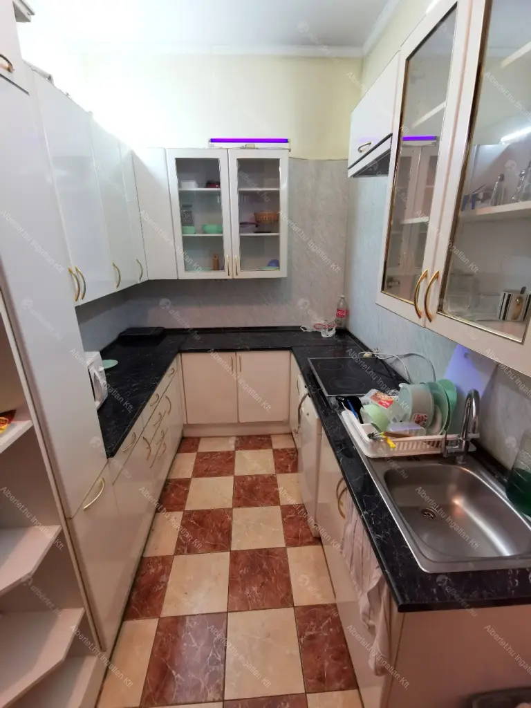 Kiadó albérlet 650000 Ft/hó áron: Budapest, VII. kerület  Baross tér. Mérete: 117 nm, 3 szobás | Alberlet.hu - 6708431