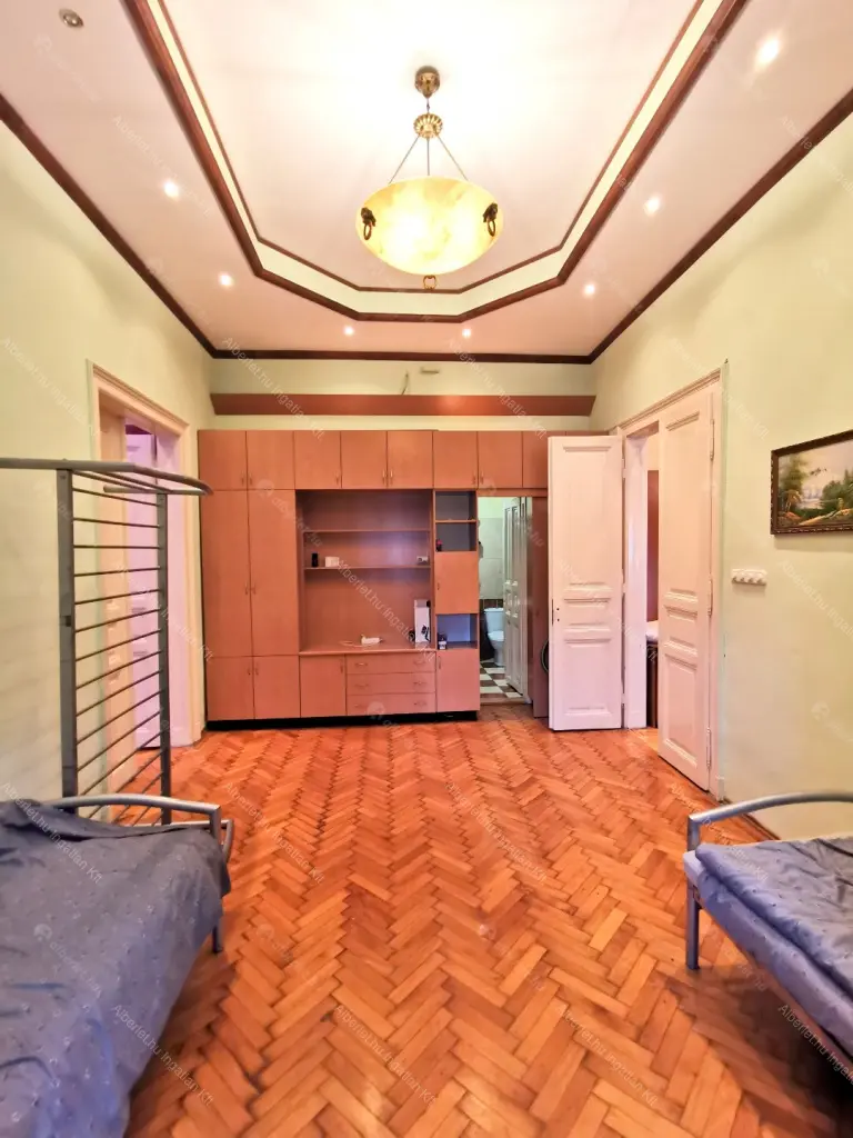 Kiadó albérlet 650000 Ft/hó áron: Budapest, VII. kerület  Baross tér. Mérete: 117 nm, 3 szobás | Alberlet.hu - 6708434