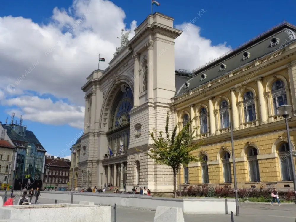 Kiadó albérlet 280000 Ft/hó áron: Budapest, VII. kerület  Bethlen Gábor tér. Mérete: 42 nm, 1 szobás | Alberlet.hu - 6635559