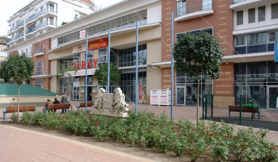 Kiadó albérlet 280000 Ft/hó áron: Budapest, VII. kerület  Bethlen Gábor tér. Mérete: 45 nm, 1 szobás | Alberlet.hu - 6650796