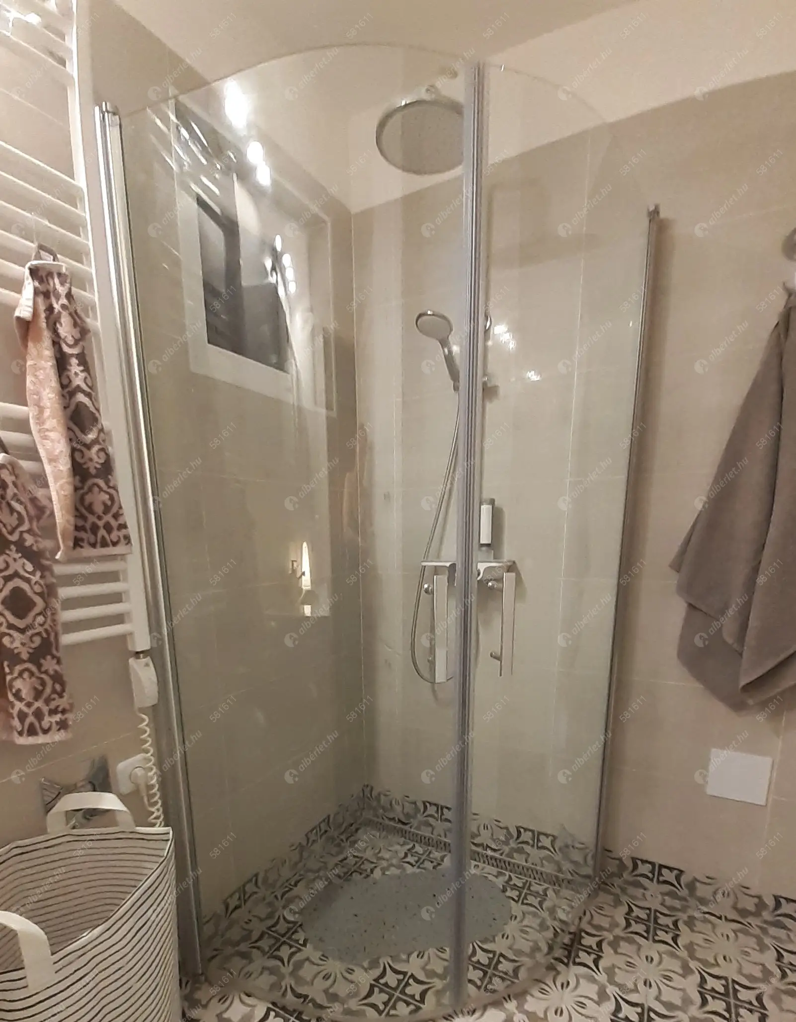 Kiadó albérlet 400000 Ft/hó áron: Budapest, VII. kerület  Bethlen Gábor tér. Mérete: 74 nm, 2 szobás | Alberlet.hu - 6637753