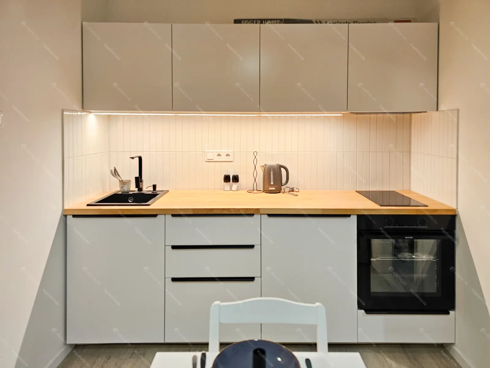 Kiadó albérlet 220000 Ft/hó áron: Budapest, VII. kerület  Bethlen Gábor utca. Mérete: 27 nm, 1 szobás | Alberlet.hu - 6655871