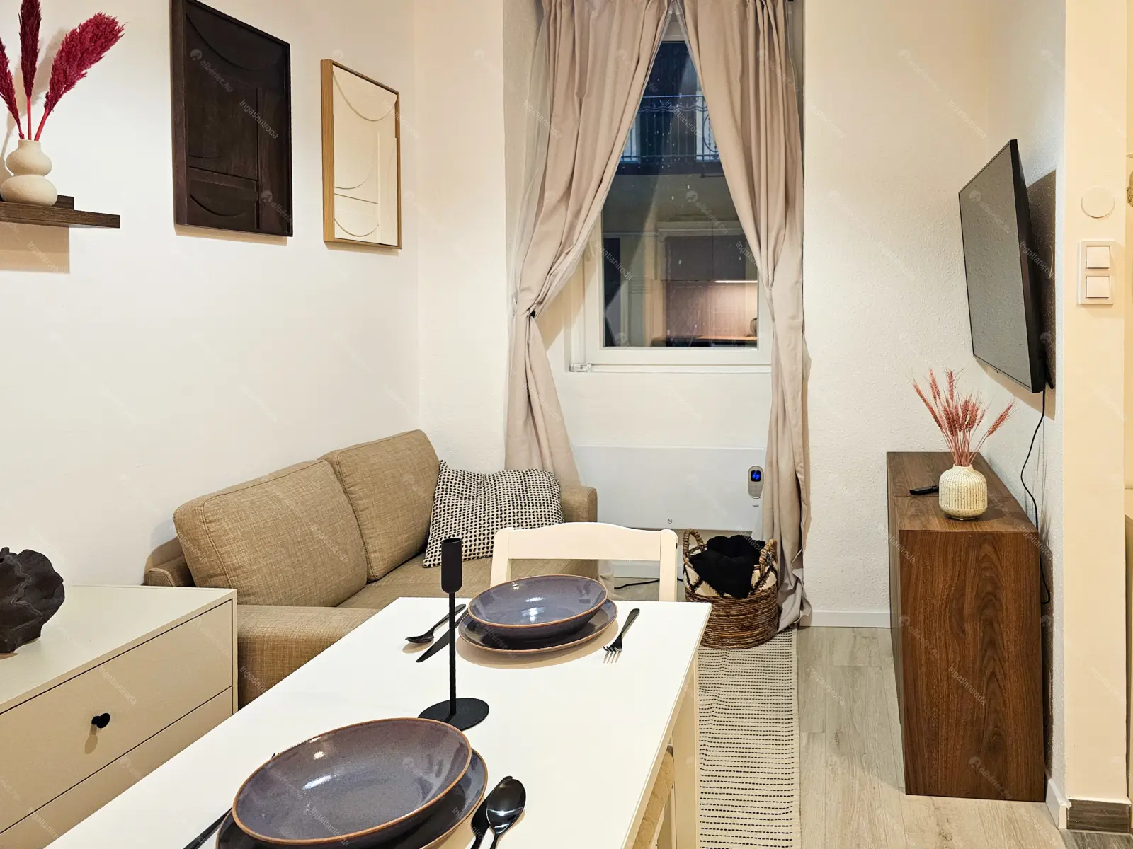 Kiadó albérlet 220000 Ft/hó áron: Budapest, VII. kerület  Bethlen Gábor utca. Mérete: 27 nm, 1 szobás | Alberlet.hu - 6655872