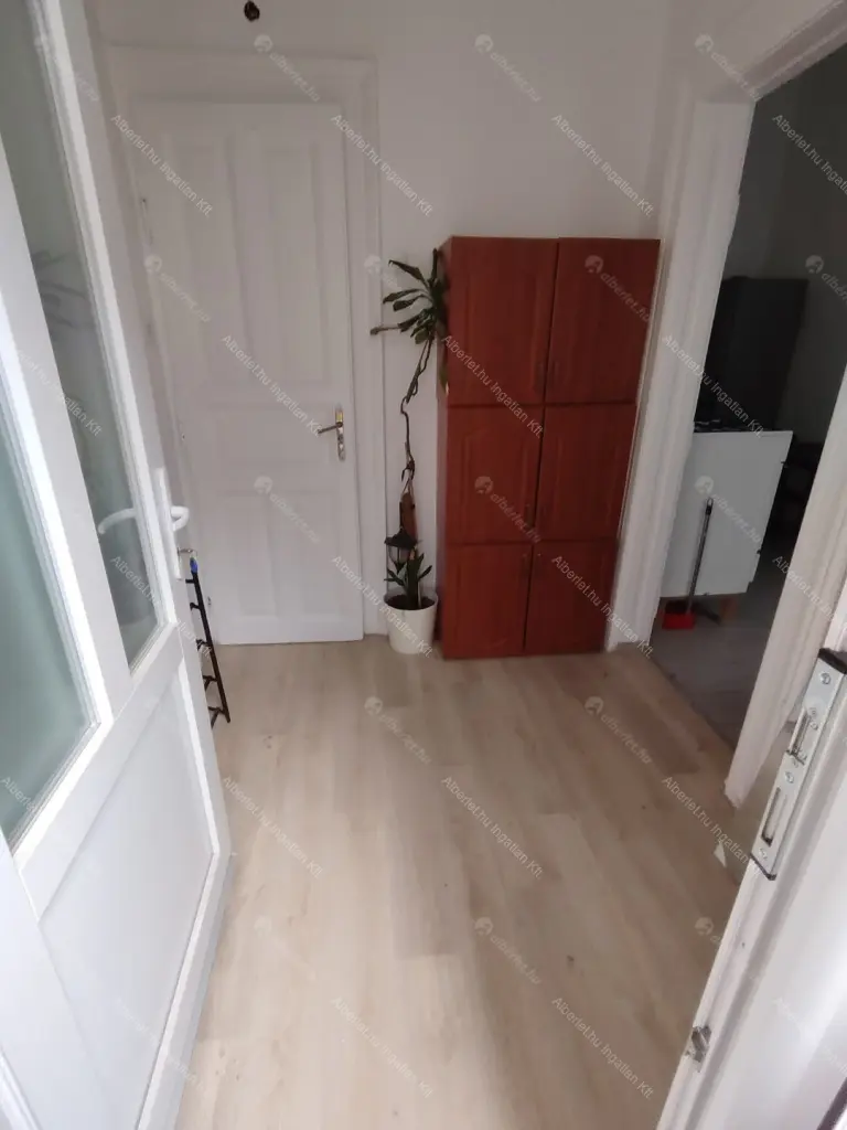 Kiadó albérlet 200000 Ft/hó áron: Budapest, VII. kerület  Bethlen Gábor utca. Mérete: 32 nm, 1 szobás | Alberlet.hu - 6709566