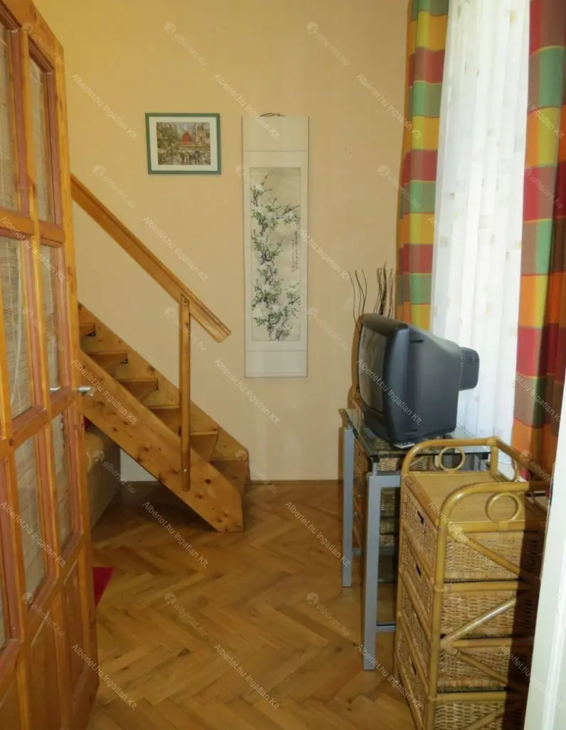 Kiadó albérlet 200000 Ft/hó áron: Budapest, VII. kerület  Cserhát utca. Mérete: 28 nm, 1 szobás | Alberlet.hu - 6666072