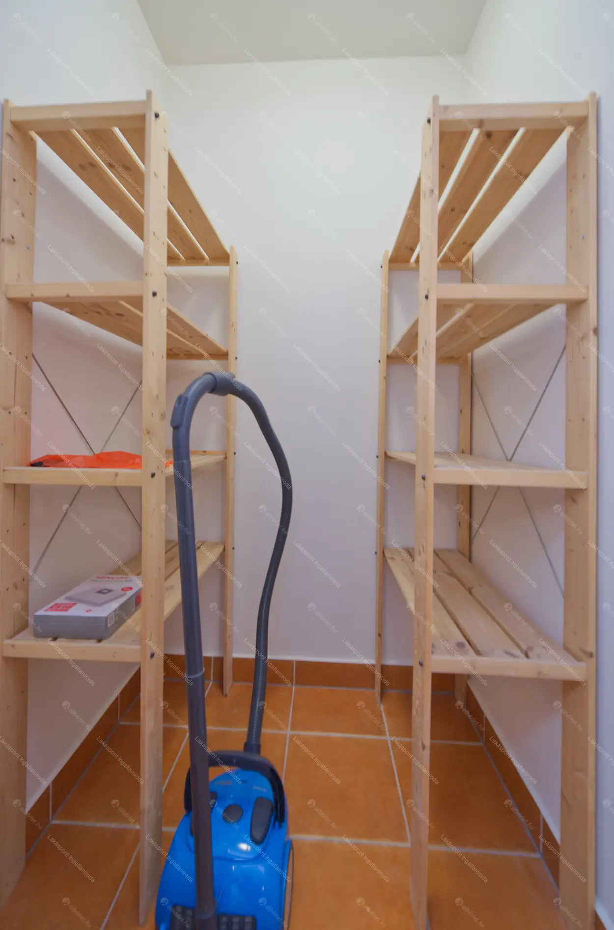 Kiadó albérlet 265000 Ft/hó áron: Budapest, VII. kerület  Cserhát utca. Mérete: 60 nm, 2 szobás | Alberlet.hu - 6694328