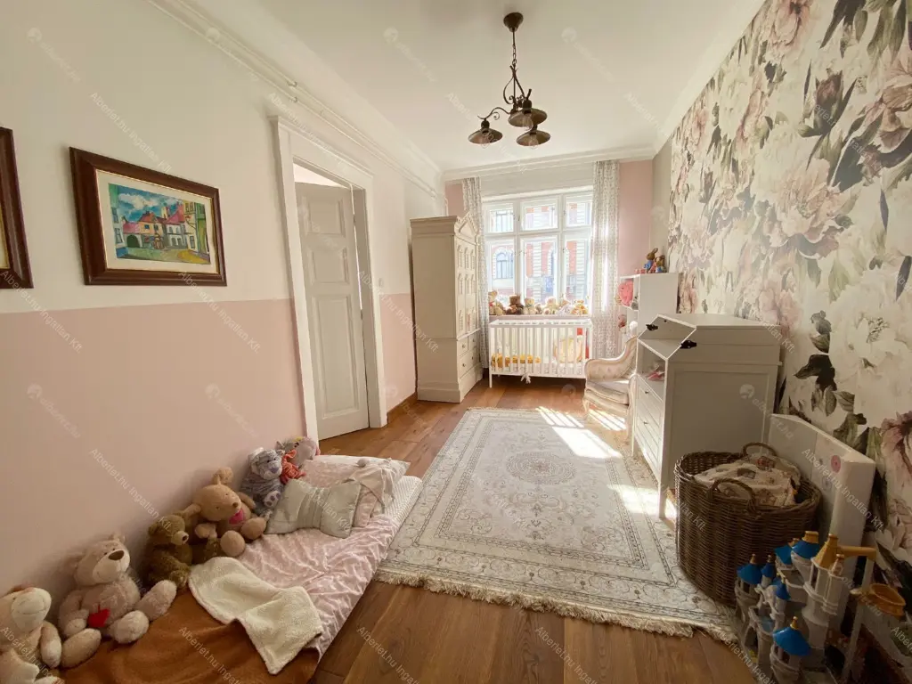 Kiadó albérlet 450000 Ft/hó áron: Budapest, VII. kerület  Damjanich utca. Mérete: 107 nm, 3 szobás | Alberlet.hu - 6675239