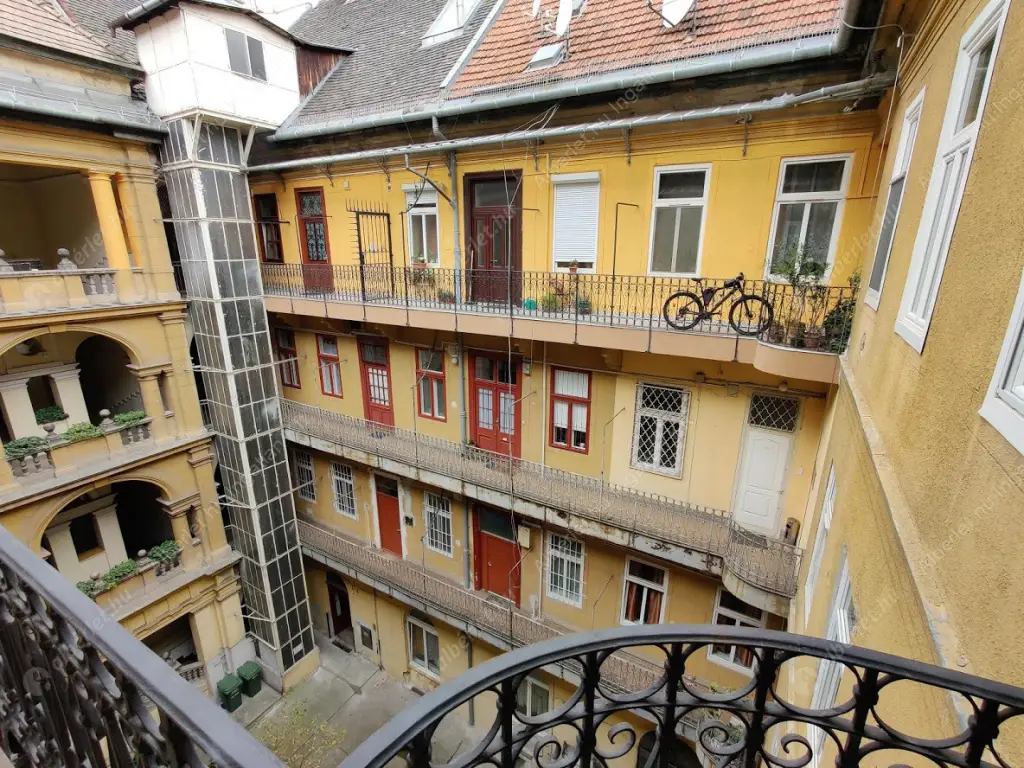 Kiadó albérlet 450000 Ft/hó áron: Budapest, VII. kerület  Damjanich utca. Mérete: 128 nm, 4 szobás | Alberlet.hu - 6639526