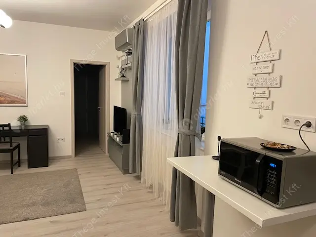 Kiadó albérlet 270000 Ft/hó áron: Budapest, VII. kerület  Damjanich utca. Mérete: 44 nm, 2 szobás | Alberlet.hu - 6582204