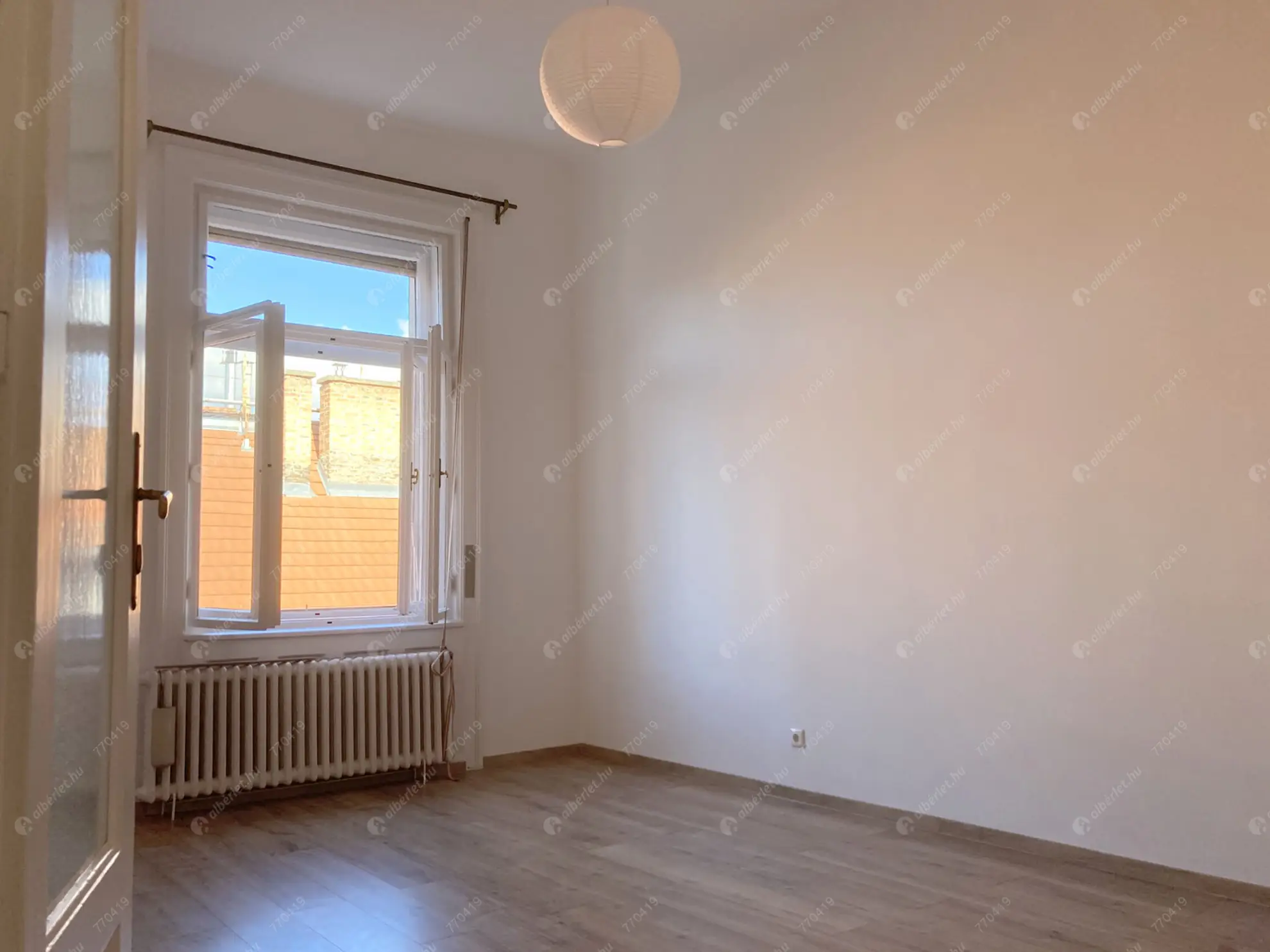 Kiadó albérlet 230000 Ft/hó áron: Budapest, VII. kerület  Damjanich utca. Mérete: 47 nm, 1 szobás | Alberlet.hu - 6571954