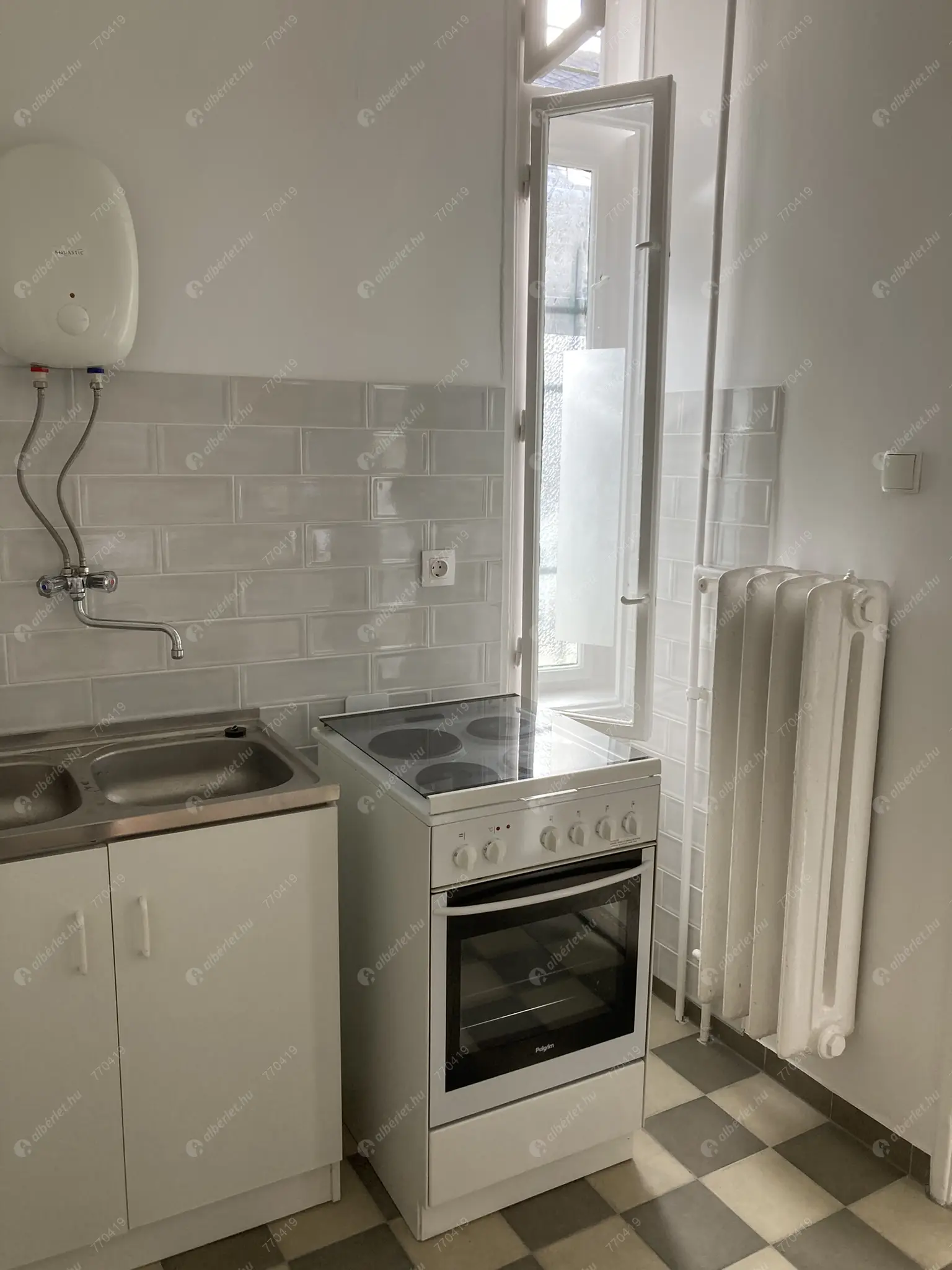 Kiadó albérlet 230000 Ft/hó áron: Budapest, VII. kerület  Damjanich utca. Mérete: 47 nm, 1 szobás | Alberlet.hu - 6571957