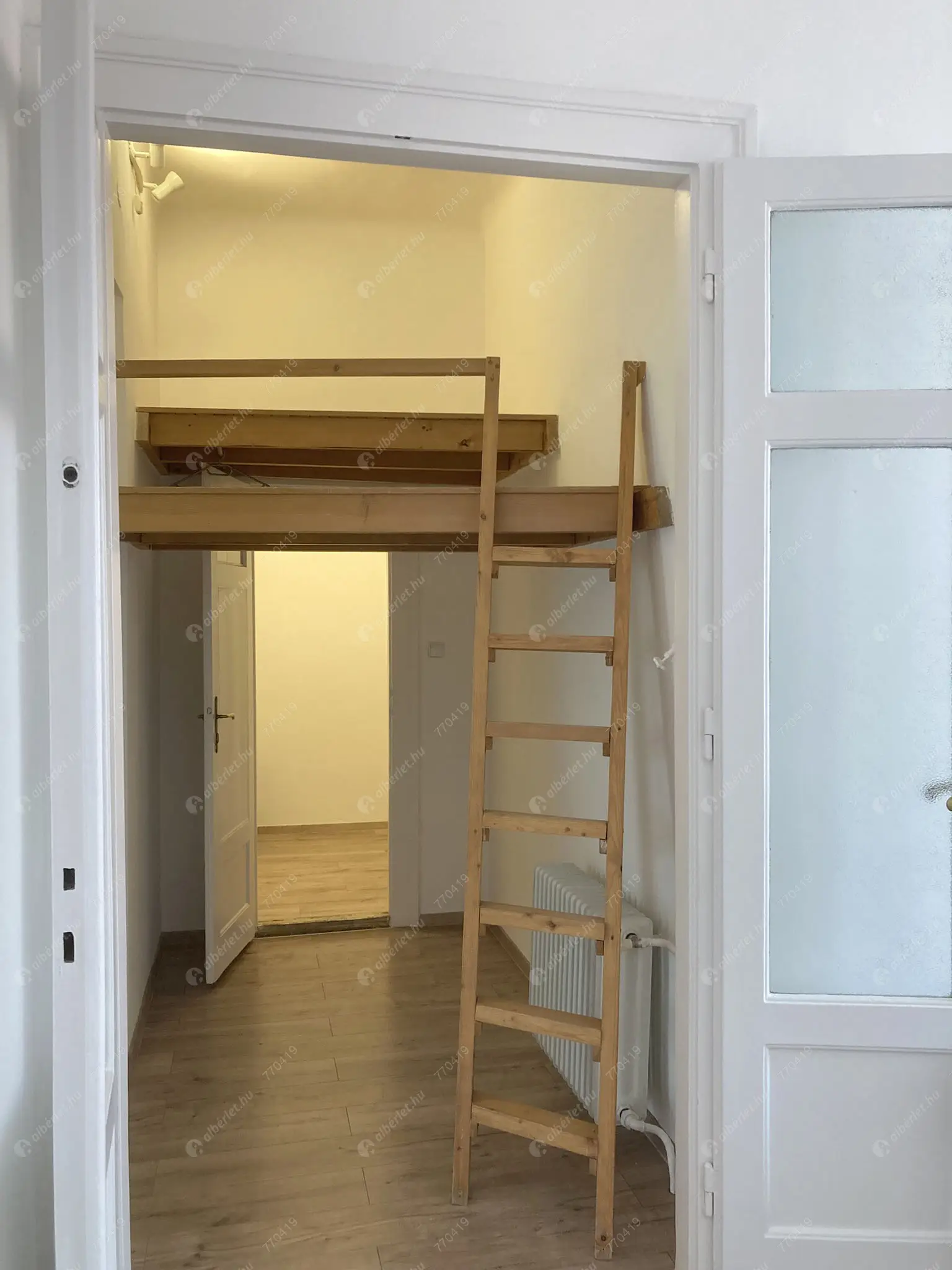 Kiadó albérlet 230000 Ft/hó áron: Budapest, VII. kerület  Damjanich utca. Mérete: 47 nm, 1 szobás | Alberlet.hu - 6571962