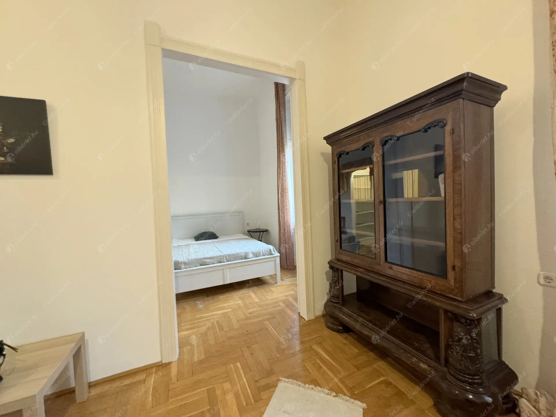 Kiadó albérlet 249000 Ft/hó áron: Budapest, VII. kerület  Damjanich utca. Mérete: 56 nm, 2 szobás | Alberlet.hu - 6365474