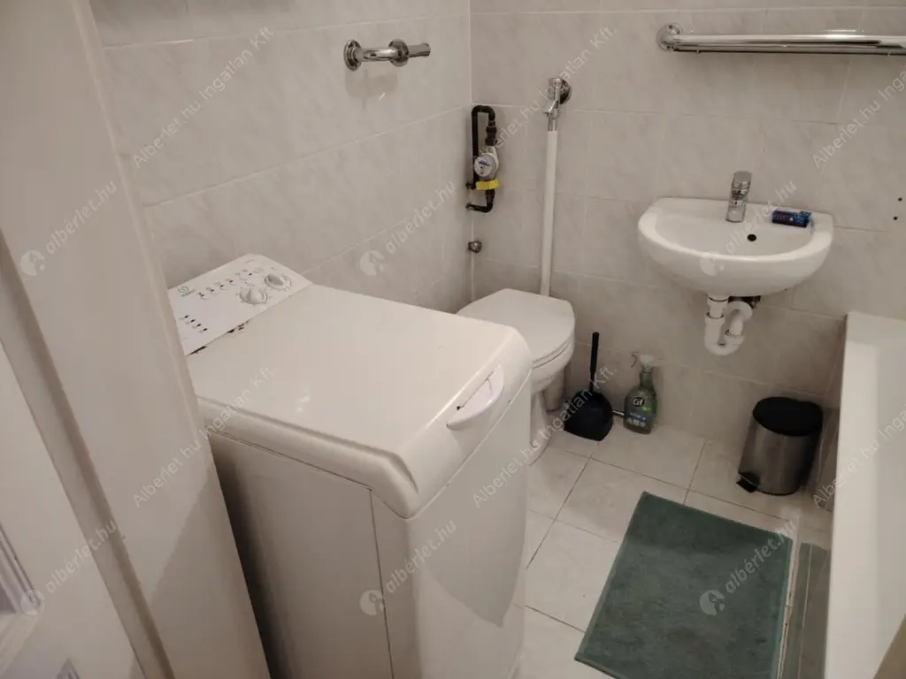 Kiadó albérlet 240000 Ft/hó áron: Budapest, VII. kerület  Damjanich utca. Mérete: 56 nm, 2 szobás | Alberlet.hu - 6611559