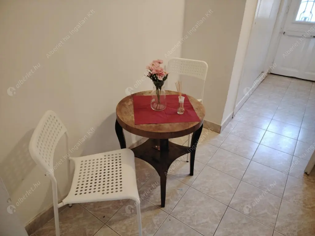 Kiadó albérlet 210000 Ft/hó áron: Budapest, VII. kerület  Damjanich utca. Mérete: 56 nm, 2 szobás | Alberlet.hu - 6628743