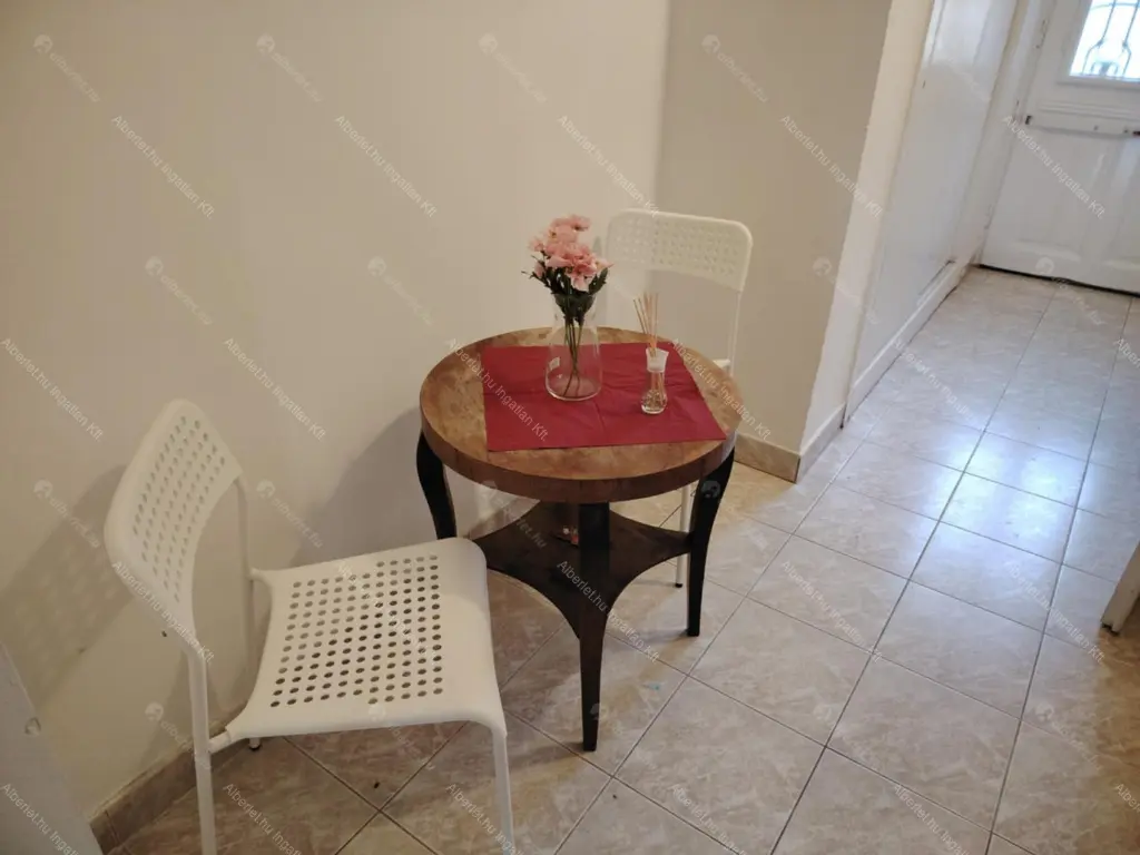 Kiadó albérlet 200000 Ft/hó áron: Budapest, VII. kerület  Damjanich utca. Mérete: 56 nm, 2 szobás | Alberlet.hu - 6671371