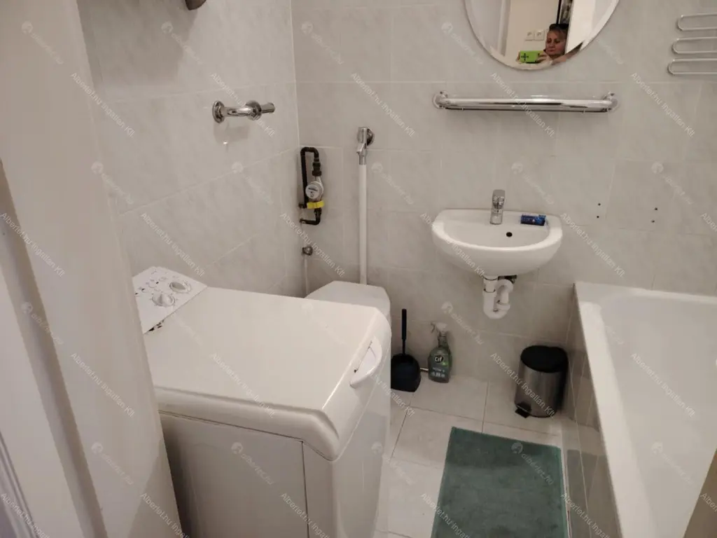 Kiadó albérlet 200000 Ft/hó áron: Budapest, VII. kerület  Damjanich utca. Mérete: 56 nm, 2 szobás | Alberlet.hu - 6671376