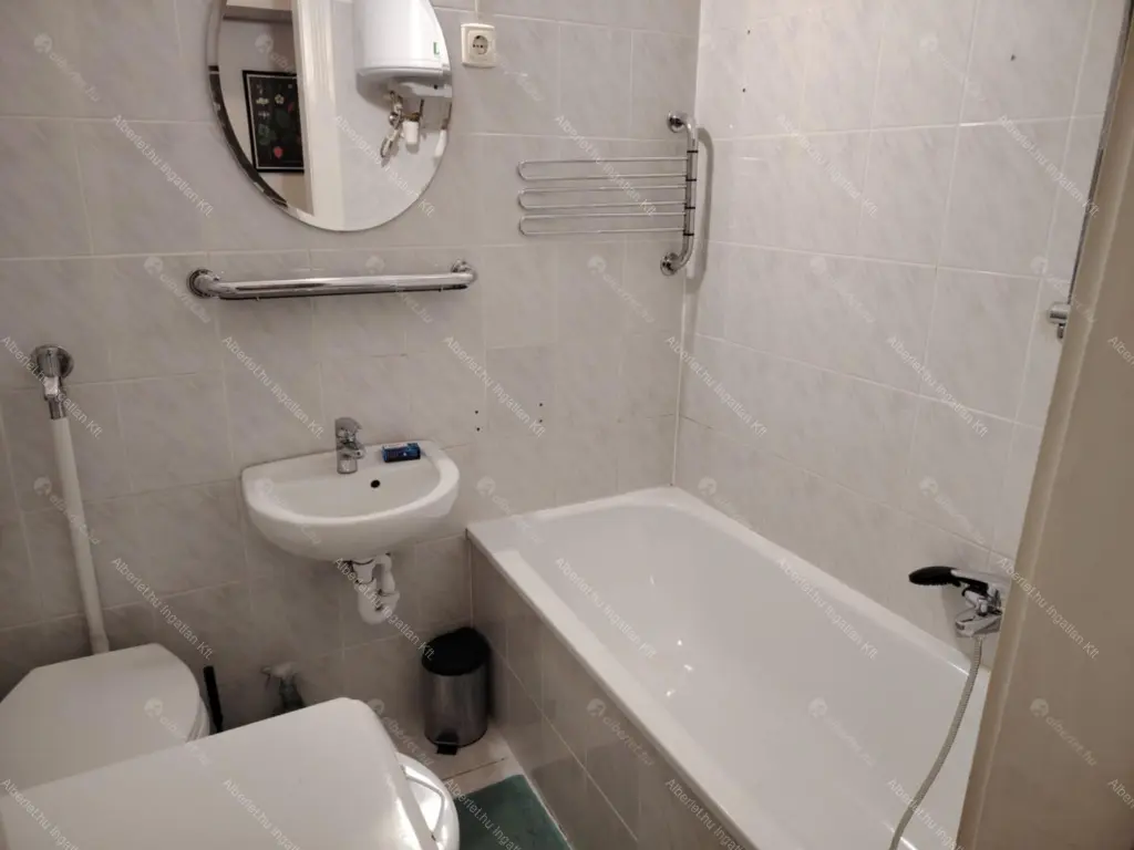 Kiadó albérlet 200000 Ft/hó áron: Budapest, VII. kerület  Damjanich utca. Mérete: 56 nm, 2 szobás | Alberlet.hu - 6671379