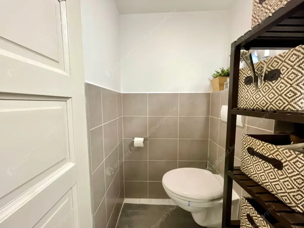 Kiadó albérlet 550000 Ft/hó áron: Budapest, VII. kerület  Damjanich utca. Mérete: 84 nm, 4 szobás | Alberlet.hu - 6612723