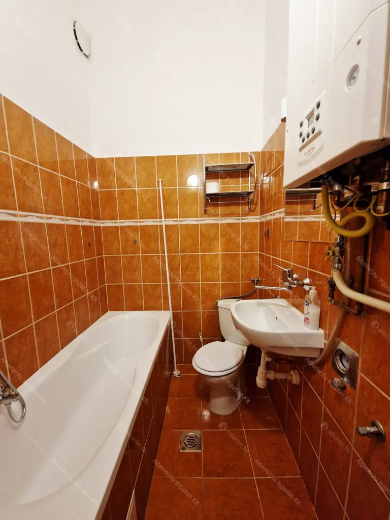 Kiadó albérlet 230000 Ft/hó áron: Budapest, VII. kerület  Dembinszky utca. Mérete: 47 nm, 1 szobás | Alberlet.hu - 6642142