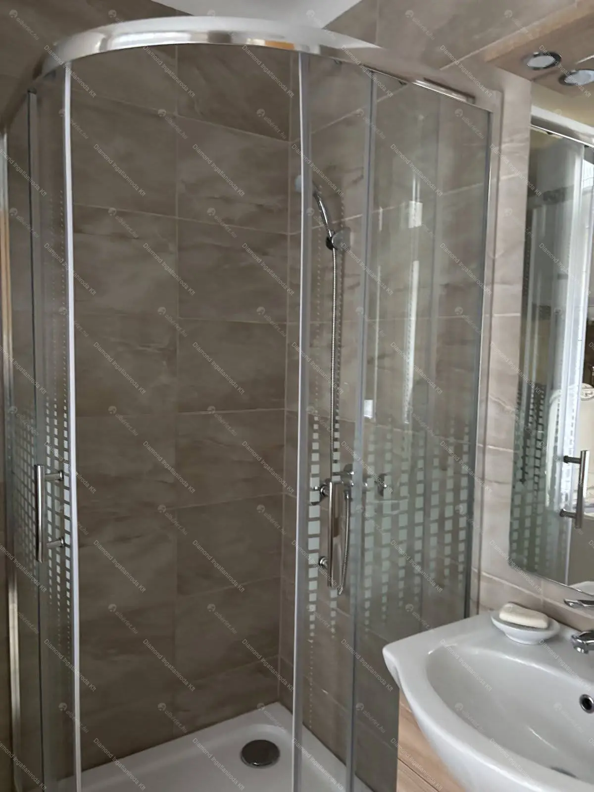 Kiadó albérlet 270000 Ft/hó áron: Budapest, VII. kerület  Dembinszky utca. Mérete: 56 nm, 2 szobás | Alberlet.hu - 6670848