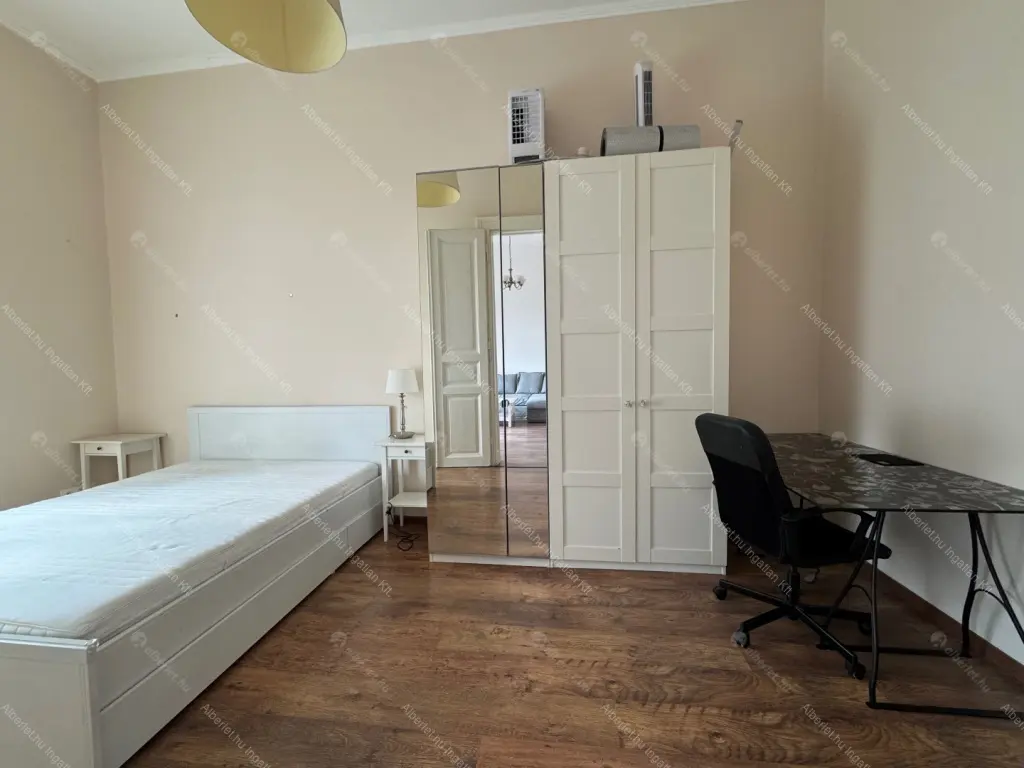 Kiadó albérlet 330000 Ft/hó áron: Budapest, VII. kerület  Dembinszky utca. Mérete: 96 nm, 3 szobás | Alberlet.hu - 6707263