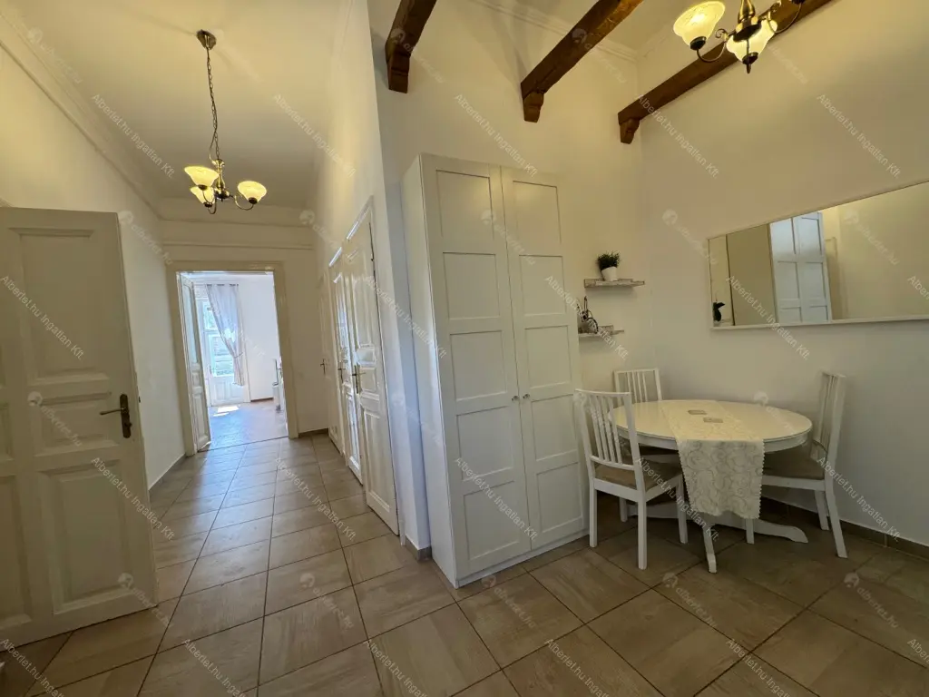 Kiadó albérlet 330000 Ft/hó áron: Budapest, VII. kerület  Dembinszky utca. Mérete: 96 nm, 3 szobás | Alberlet.hu - 6707266