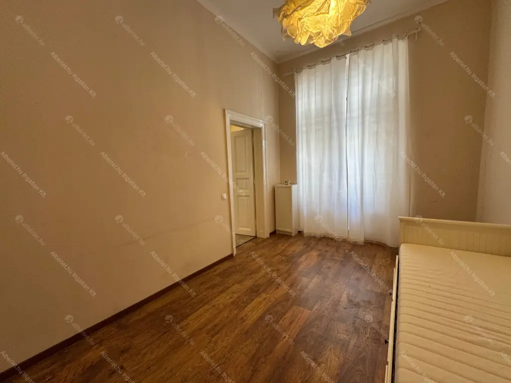 Kiadó albérlet 330000 Ft/hó áron: Budapest, VII. kerület  Dembinszky utca. Mérete: 96 nm, 3 szobás | Alberlet.hu - 6707268