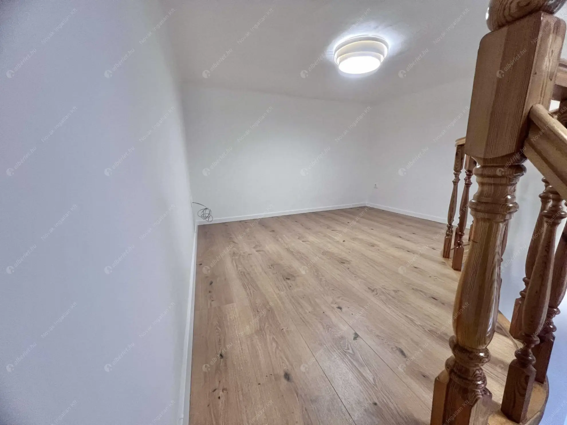 Kiadó albérlet 220000 Ft/hó áron: Budapest, VII. kerület  Dob utca. Mérete: 25 nm, 1 szobás | Alberlet.hu - 6588816