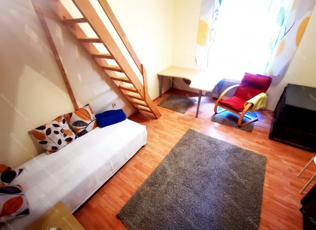 Kiadó albérlet 170000 Ft/hó áron: Budapest, VII. kerület  Dob utca. Mérete: 25 nm, 1 szobás | Alberlet.hu - 6664463