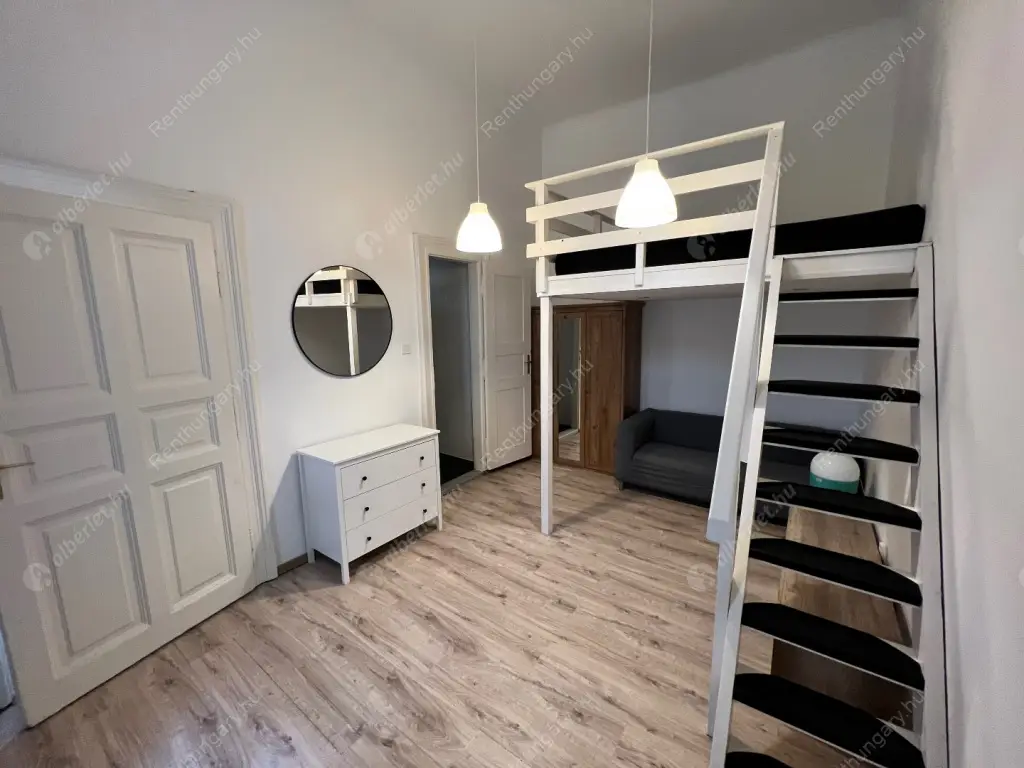 Kiadó albérlet 204000 Ft/hó áron: Budapest, VII. kerület  Dob utca. Mérete: 32 nm, 1 szobás | Alberlet.hu - 6563511