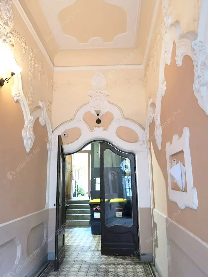 Kiadó albérlet 208000 Ft/hó áron: Budapest, VII. kerület  Dob utca. Mérete: 32 nm, 1 szobás | Alberlet.hu - 6601721