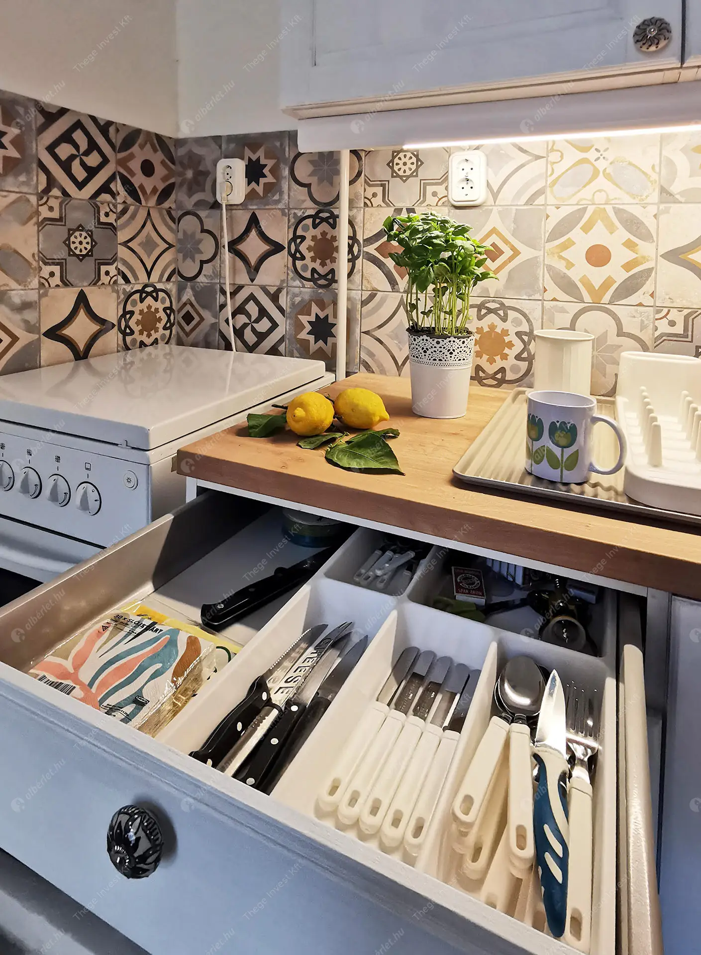 Kiadó albérlet 250000 Ft/hó áron: Budapest, VII. kerület  Dob utca. Mérete: 38 nm, 1 szobás | Alberlet.hu - 6606620