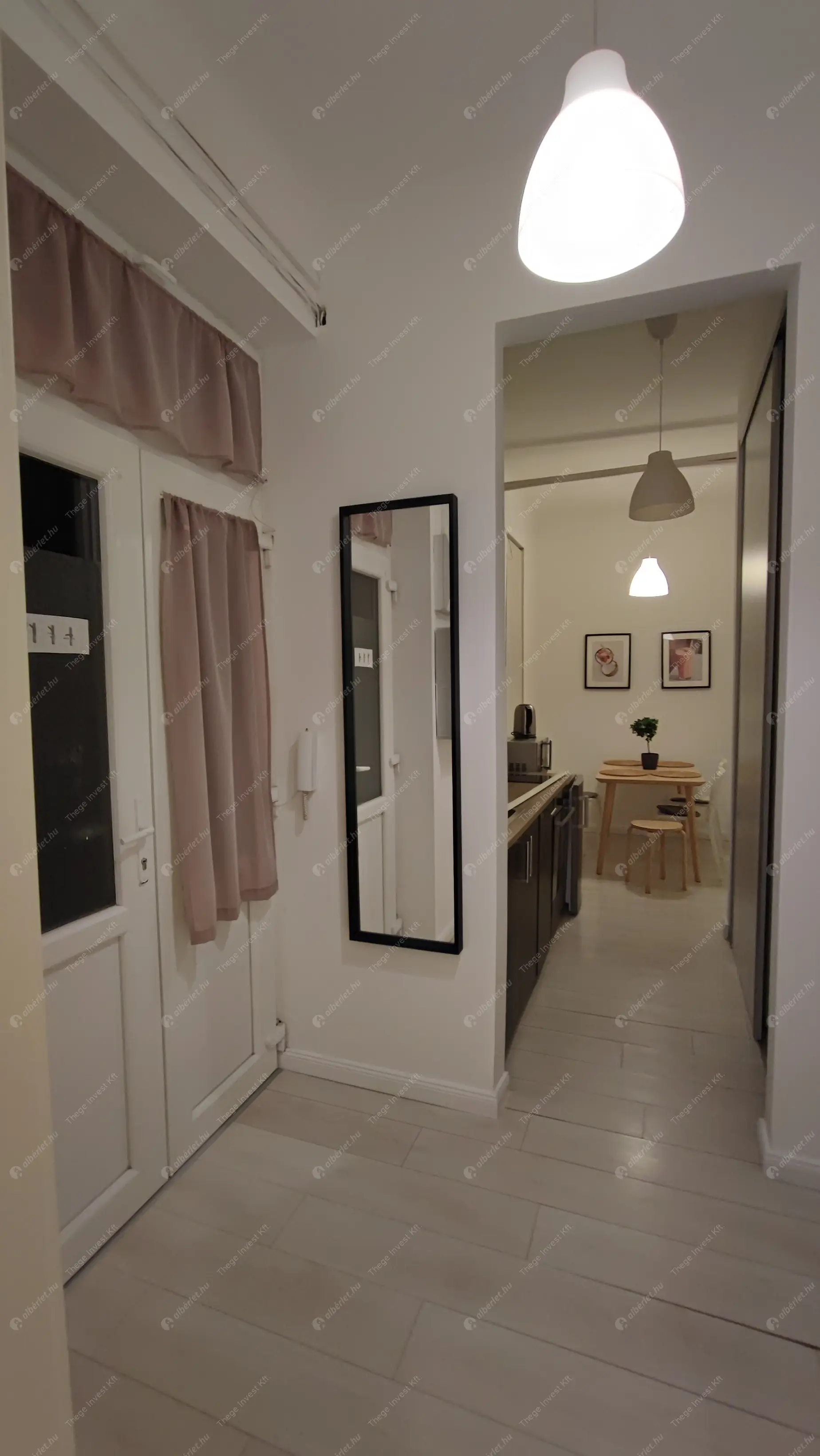 Kiadó albérlet 290000 Ft/hó áron: Budapest, VII. kerület  Dob utca. Mérete: 43 nm, 2 szobás | Alberlet.hu - 6570275