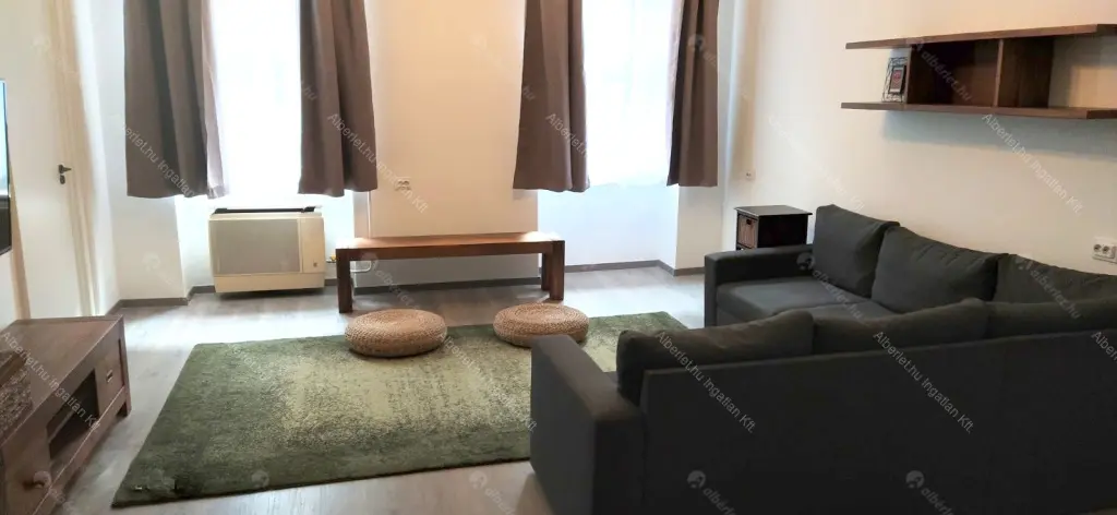 Kiadó albérlet 200000 Ft/hó áron: Budapest, VII. kerület  Dob utca. Mérete: 46 nm, 1 szobás | Alberlet.hu - 6644285