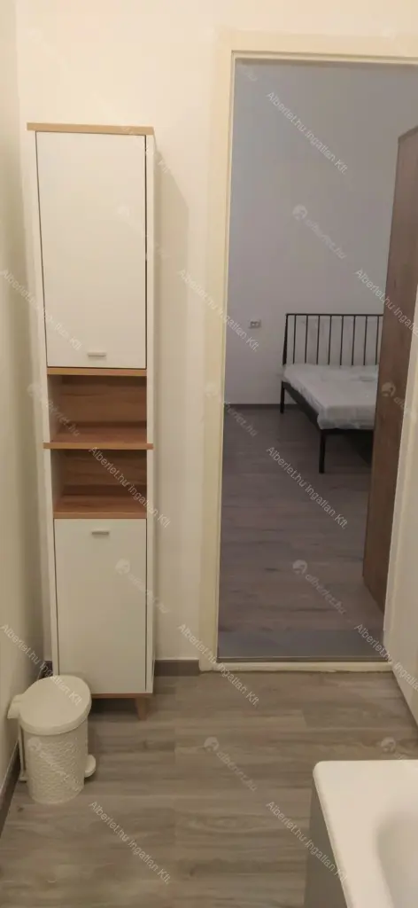 Kiadó albérlet 200000 Ft/hó áron: Budapest, VII. kerület  Dob utca. Mérete: 46 nm, 1 szobás | Alberlet.hu - 6644288