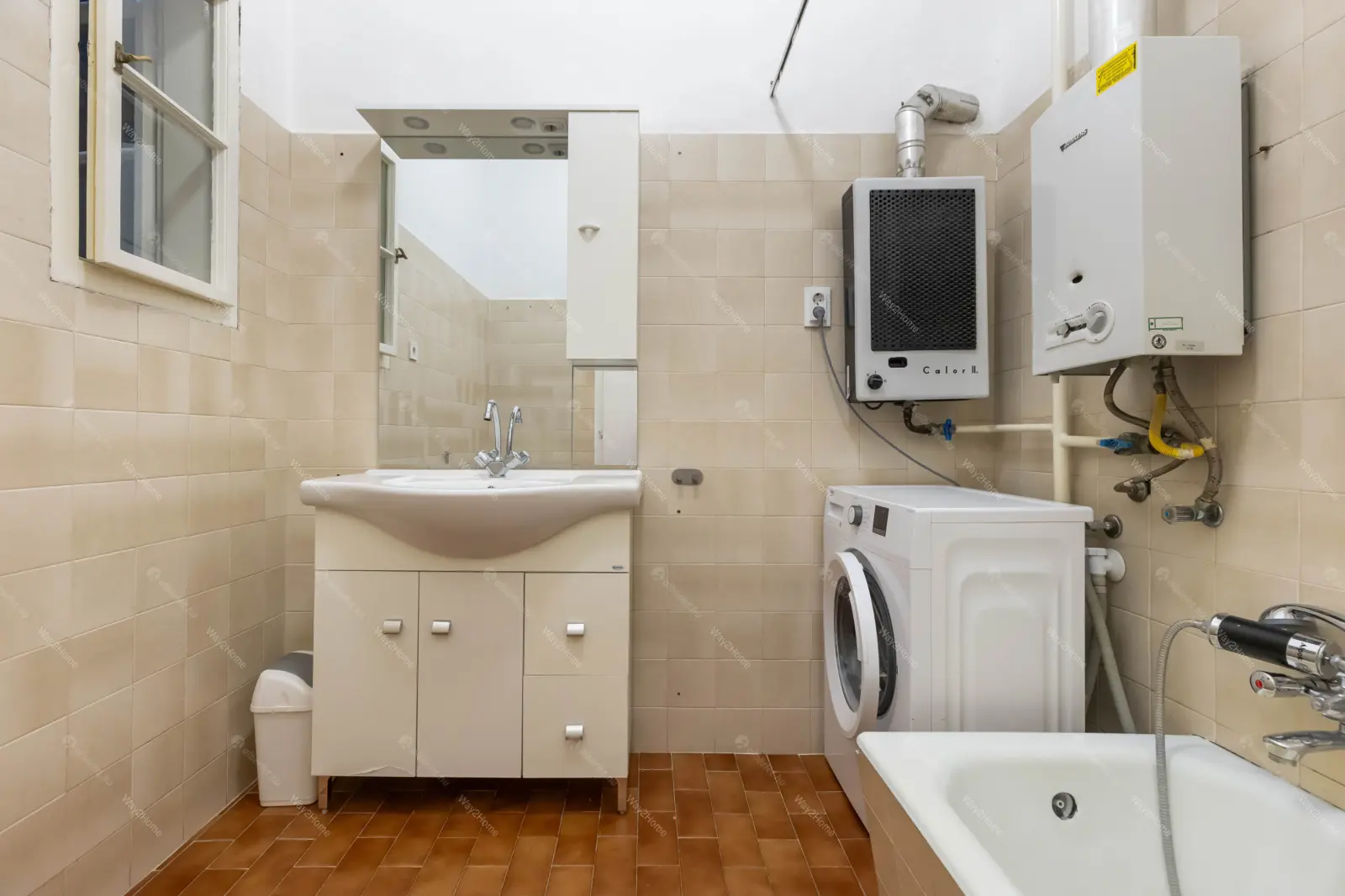 Kiadó albérlet 300000 Ft/hó áron: Budapest, VII. kerület  Dob utca. Mérete: 63 nm, 2 szobás | Alberlet.hu - 6707787