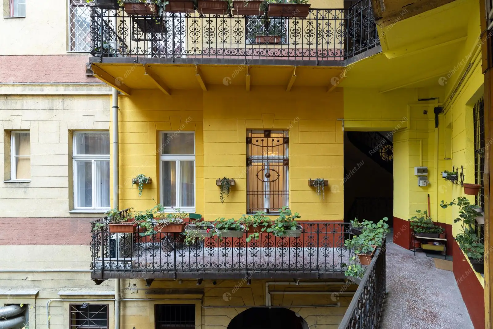 Kiadó albérlet 770000 Ft/hó áron: Budapest, VII. kerület  Dohány utca. Mérete: 132 nm, 5 szobás | Alberlet.hu - 6618110