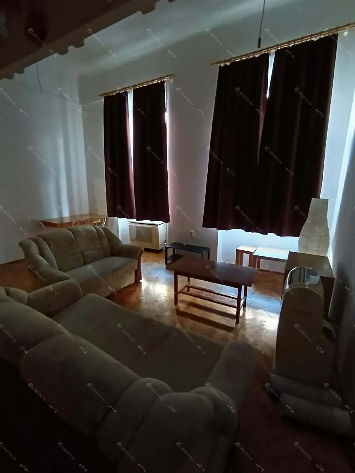 Kiadó albérlet 180000 Ft/hó áron: Budapest, VII. kerület  Dohány utca. Mérete: 36 nm, 1 szobás | Alberlet.hu - 6705211