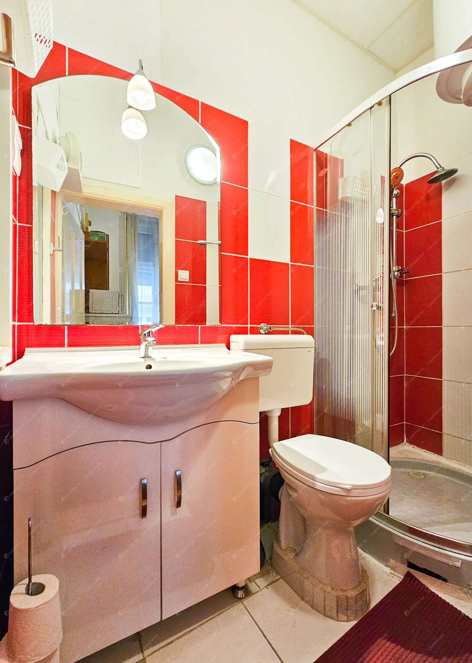 Kiadó albérlet 190000 Ft/hó áron: Budapest, VII. kerület  Dohány utca. Mérete: 60 nm, 2 szobás | Alberlet.hu - 6552662