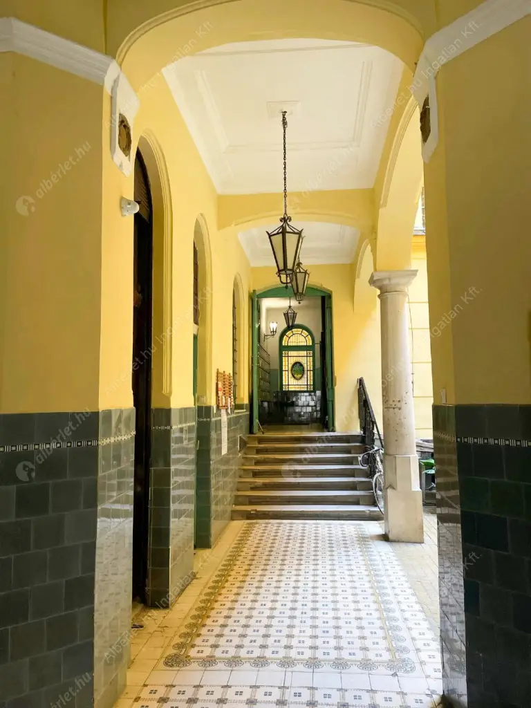 Kiadó albérlet 360000 Ft/hó áron: Budapest, VII. kerület  Dohány utca. Mérete: 63 nm, 3 szobás | Alberlet.hu - 6600607