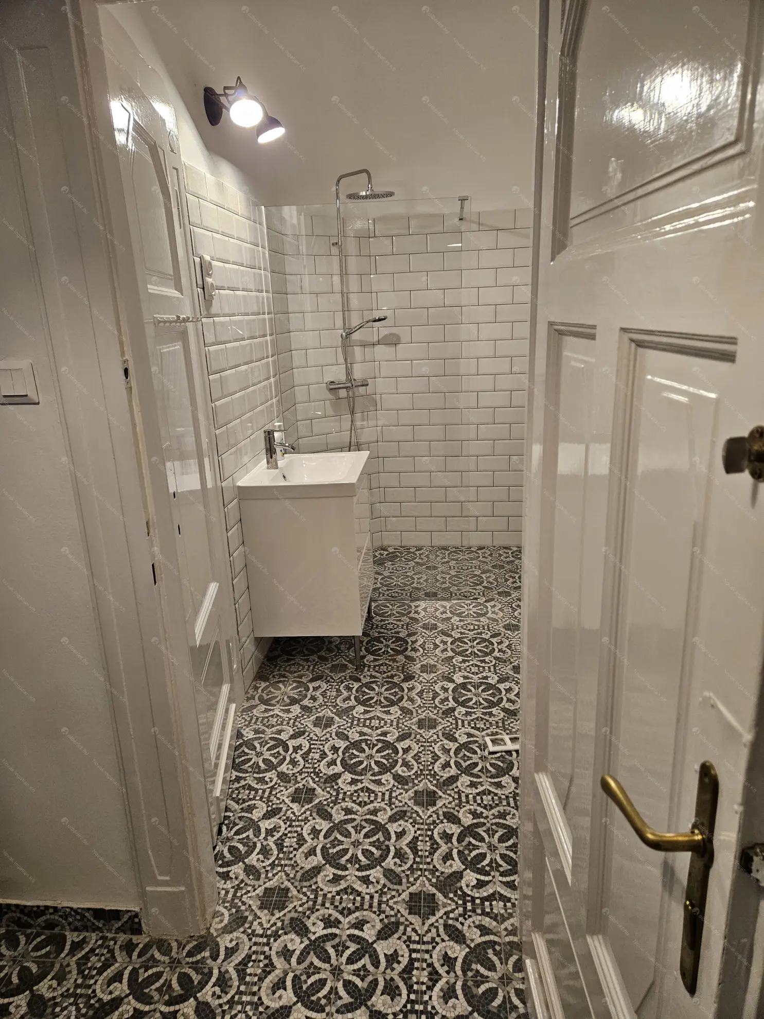 Kiadó albérlet 330000 Ft/hó áron: Budapest, VII. kerület  Dohány utca. Mérete: 63 nm, 3 szobás | Alberlet.hu - 6620812