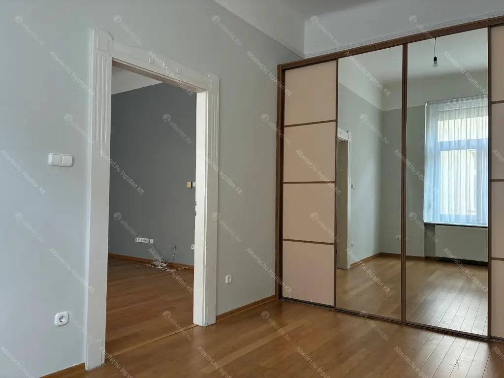 Kiadó albérlet 295000 Ft/hó áron: Budapest, VII. kerület  Dohány utca. Mérete: 64 nm, 2 szobás | Alberlet.hu - 6662962