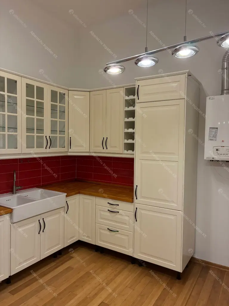 Kiadó albérlet 295000 Ft/hó áron: Budapest, VII. kerület  Dohány utca. Mérete: 64 nm, 2 szobás | Alberlet.hu - 6662974