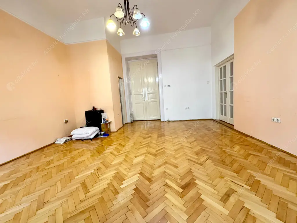 Kiadó albérlet 211000 Ft/hó áron: Budapest, VII. kerület  Dohány utca. Mérete: 70 nm, 2 szobás | Alberlet.hu - 6586106