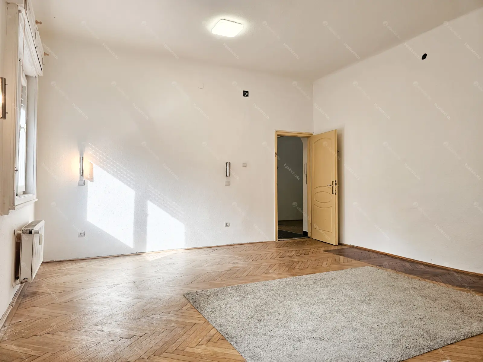 Kiadó albérlet 320000 Ft/hó áron: Budapest, VII. kerület  Dohány utca. Mérete: 90 nm, 2 szobás | Alberlet.hu - 6660183