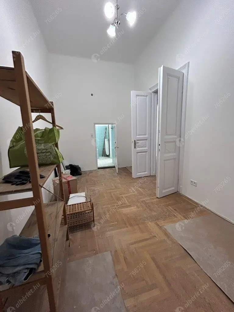 Kiadó albérlet 320000 Ft/hó áron: Budapest, VII. kerület  Dózsa György út. Mérete: 100 nm, 4 szobás | Alberlet.hu - 6621664