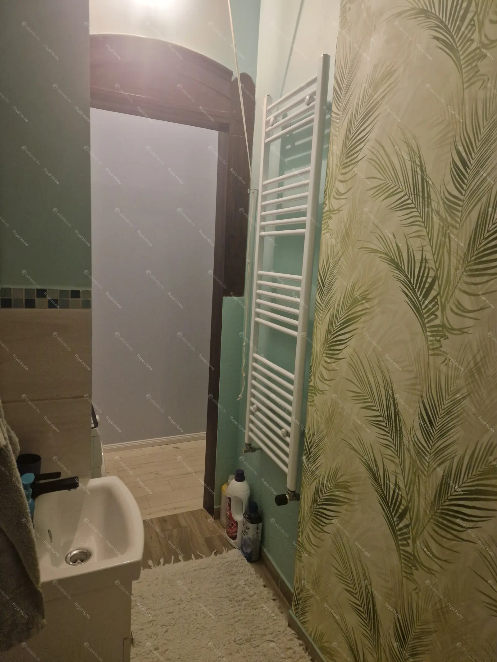 Kiadó albérlet 220000 Ft/hó áron: Budapest, VII. kerület  Dózsa György út. Mérete: 40 nm, 1 szobás | Alberlet.hu - 6679555