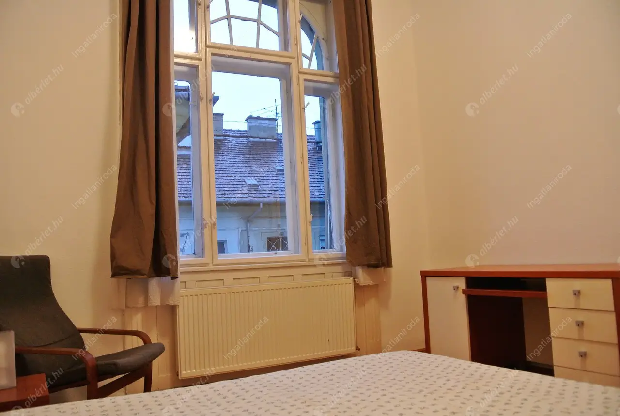 Kiadó albérlet 210000 Ft/hó áron: Budapest, VII. kerület  Dózsa György út. Mérete: 42 nm, 2 szobás | Alberlet.hu - 6547808